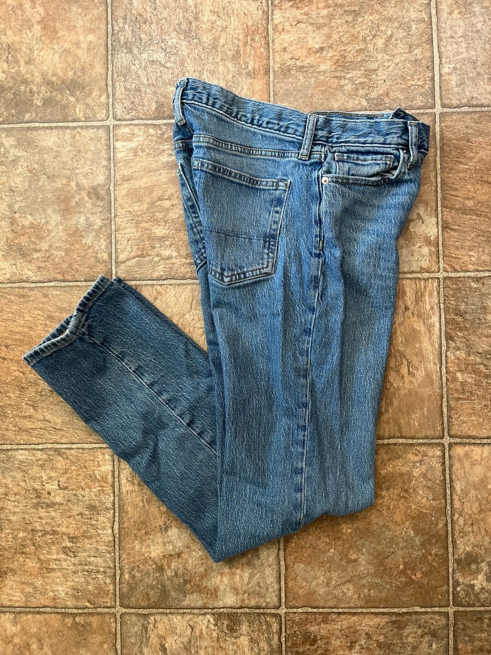 Free Assembly Modern Straight Jeans Men’s Size 30x32 Medium Wash GUC